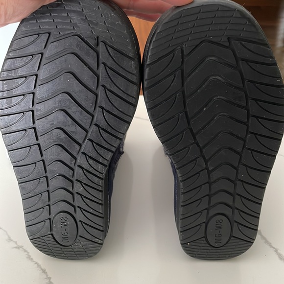 SHEEPSKIN BOOTS - Picture 9 of 12